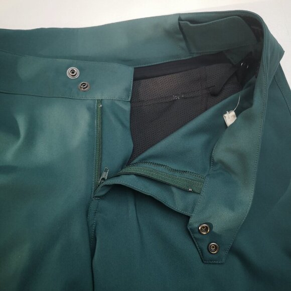 NWT Pearl Izumi Ladies Size 6 Green w/ Black Water Resistant Canyon Shorts - Picture 8 of 15